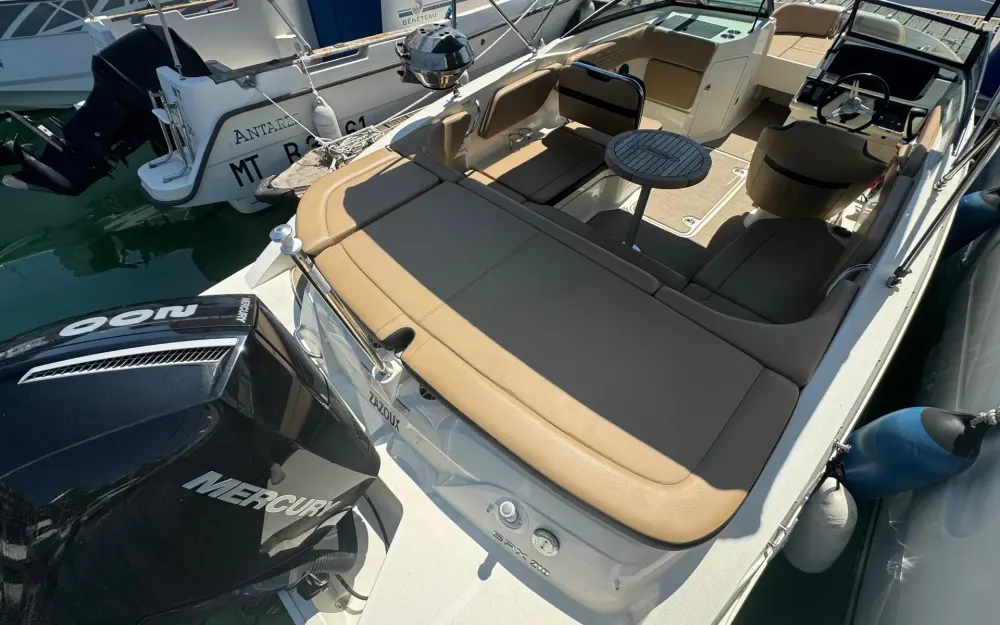 slider 13 Sea Ray  210