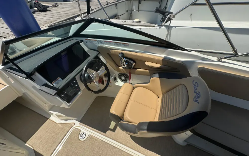slider 5 Sea Ray  210