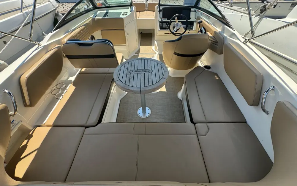 slider 7 Sea Ray  210
