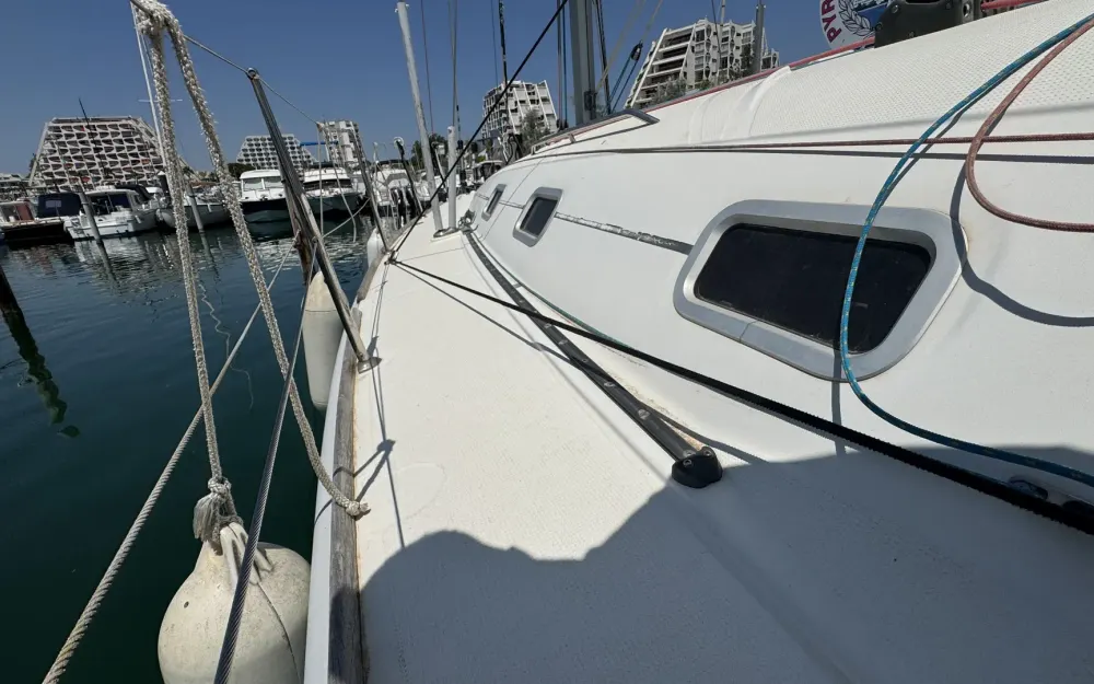 slider 11 Beneteau First 31.7