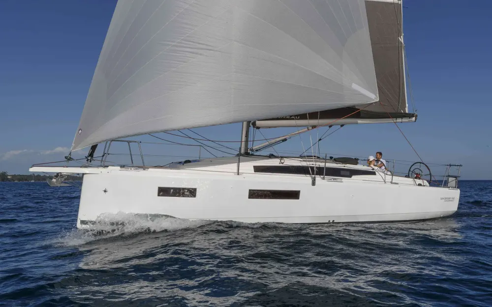 slider 2 Jeanneau sun odyssey 350