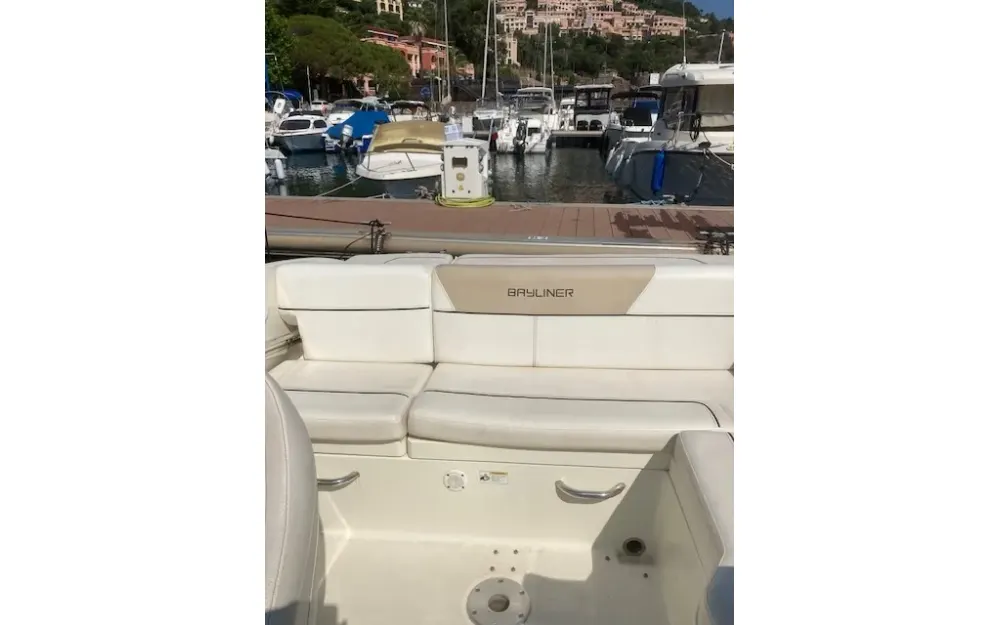 slider 11 Bayliner  642 CU