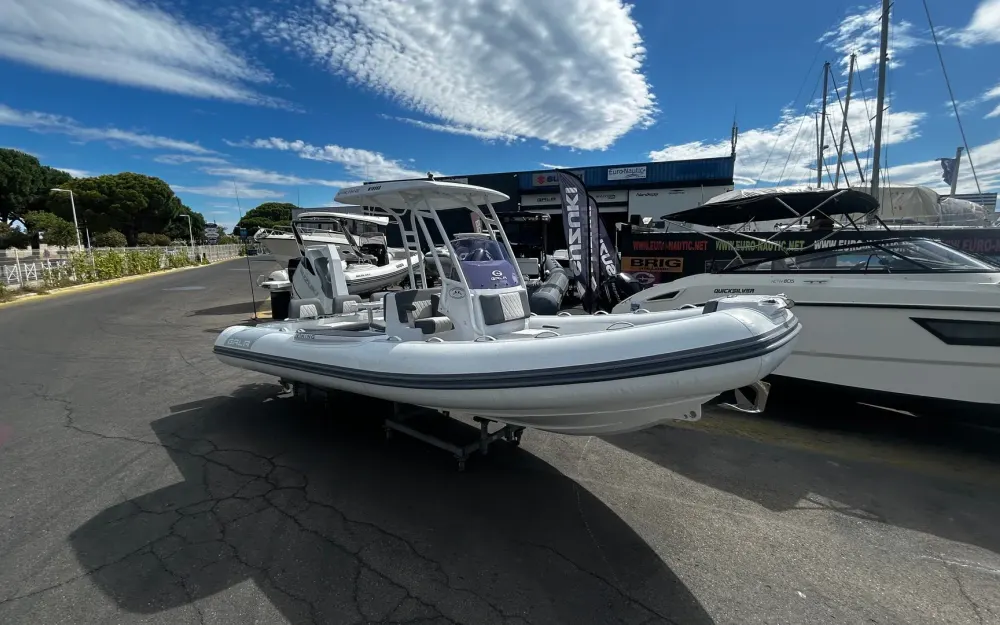 slider 1 Gala Boats V7