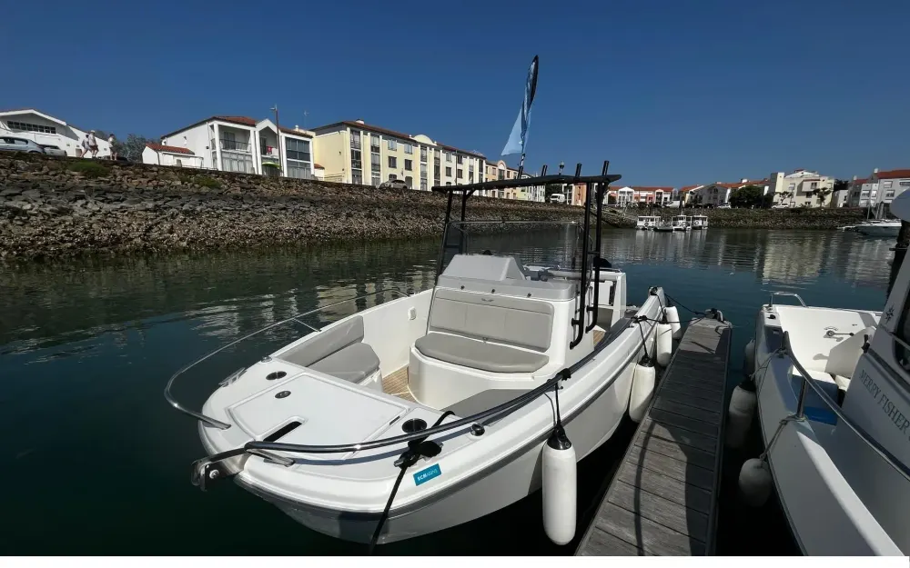 slider 0 Beneteau Flyer 7 SPACEdeck