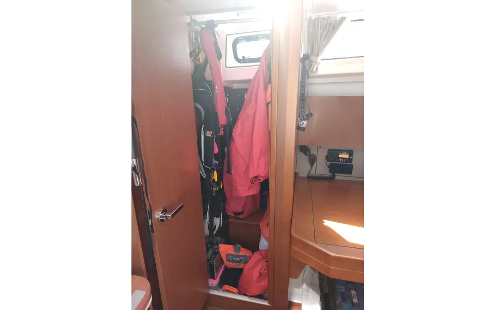 slider 50 Beneteau Oceanis 38.1