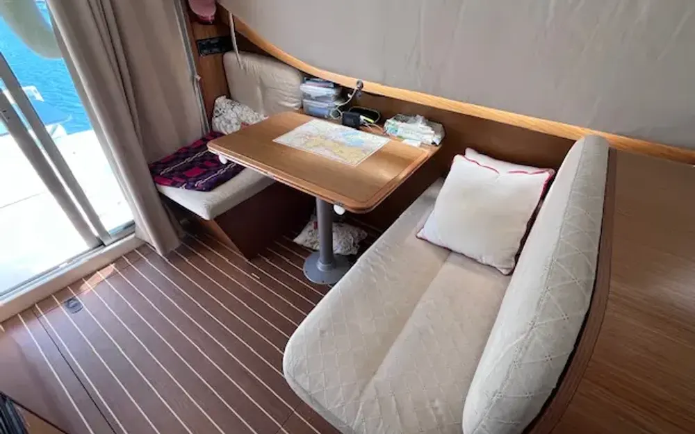 slider 13 Jeanneau Merry Fisher 805