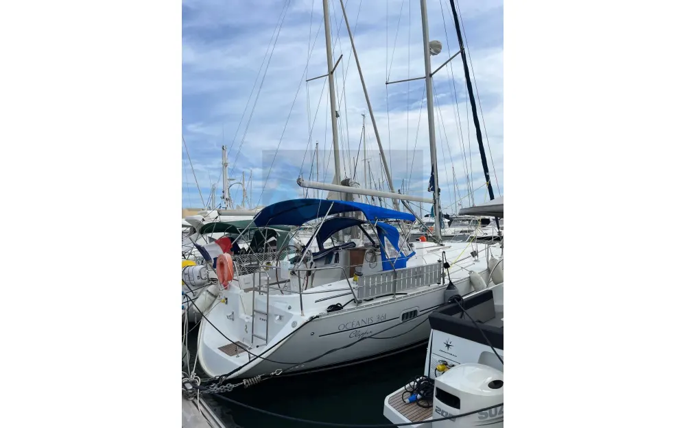 slider 2 Beneteau Oceanis 361