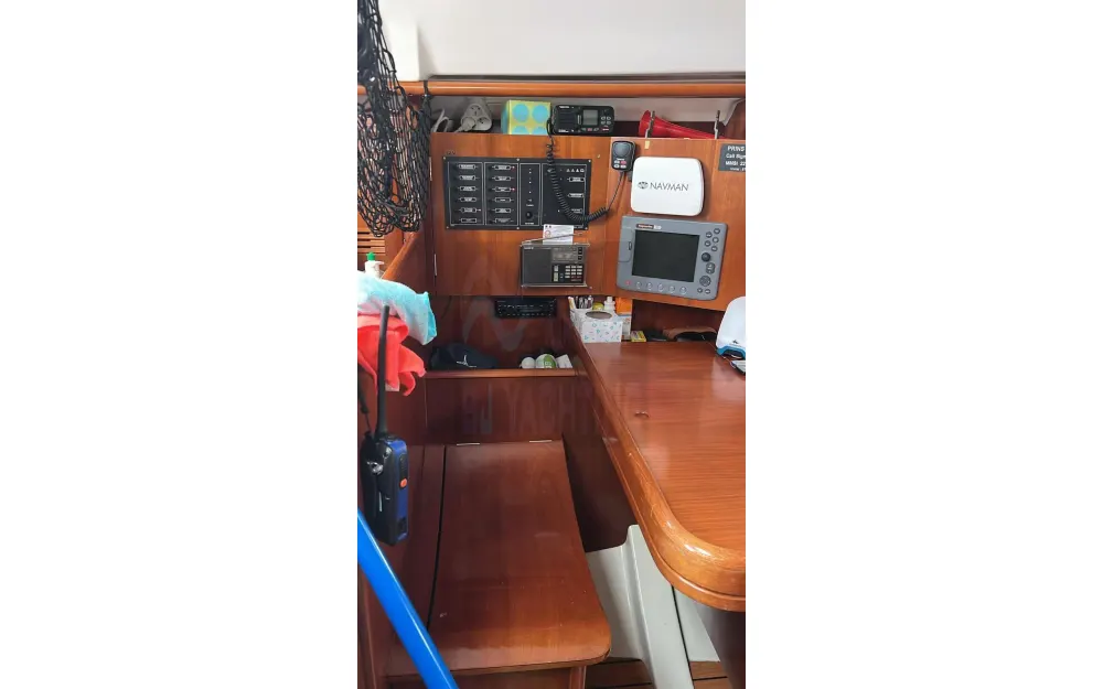 slider 7 Beneteau Oceanis 361