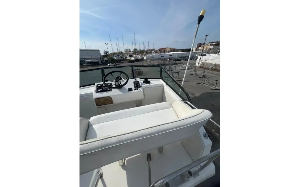 slider 2 SportCraft Fishmaster 202