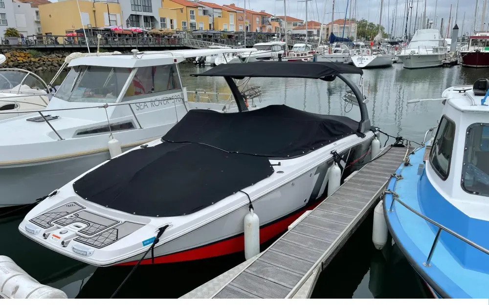 slider 8 Four Winns TS 222