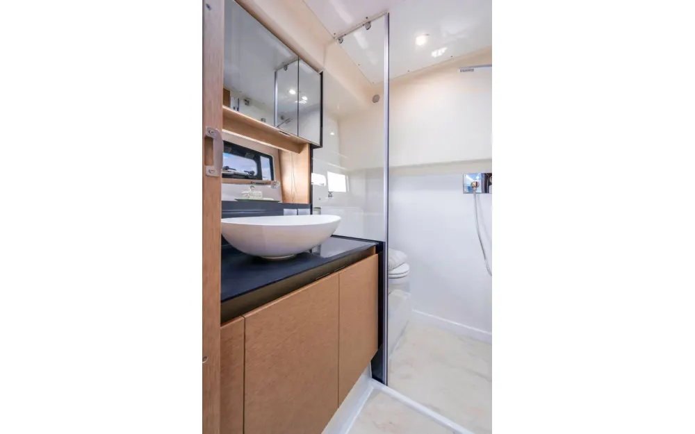 slider 17 Prestige Yachts Prestige 460 Fly