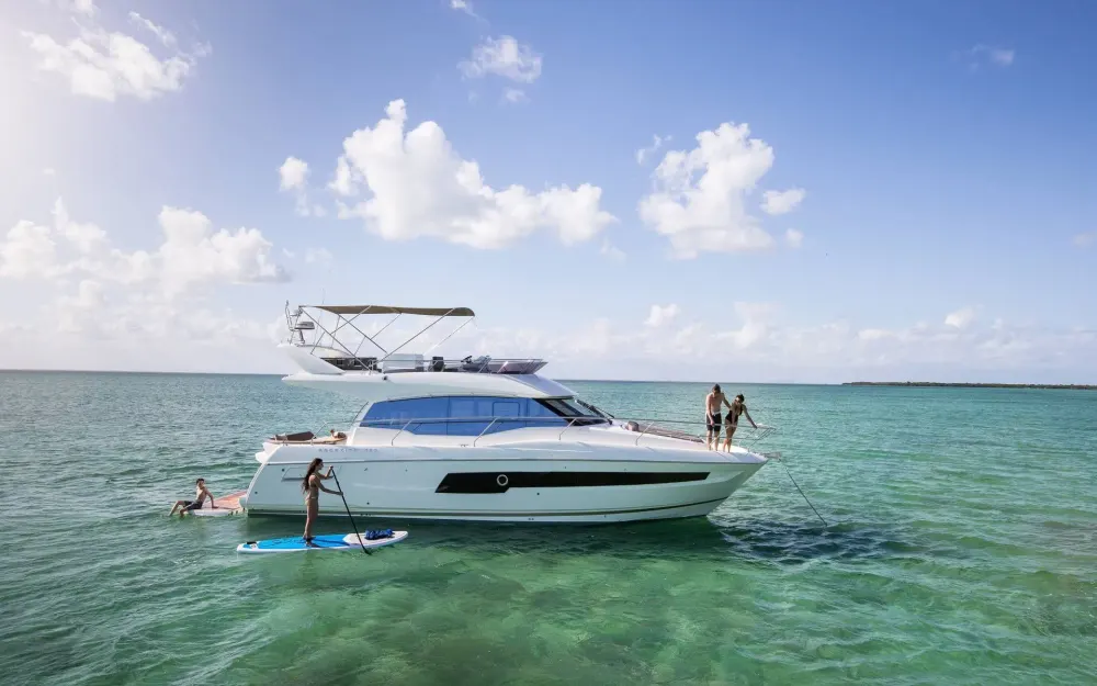 slider 2 Prestige Yachts Prestige 460 Fly