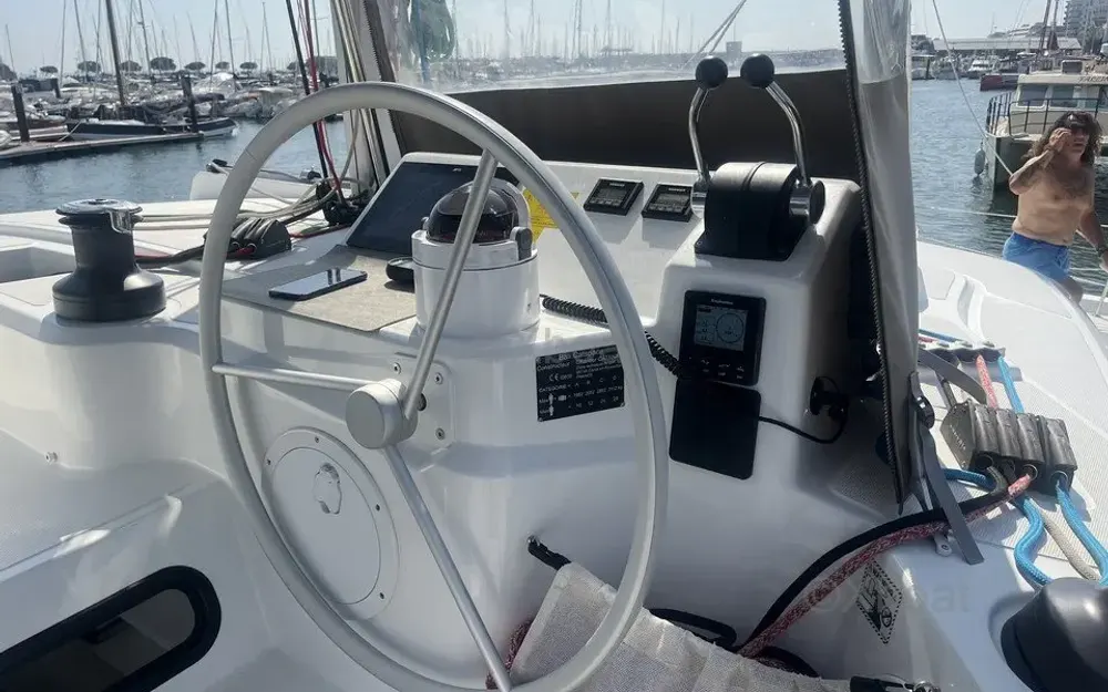 slider 2 Bali Catamarans Catspace