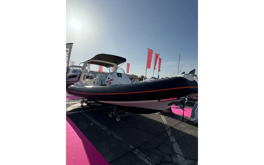slider 1 Zodiac Medline 7.5 GT