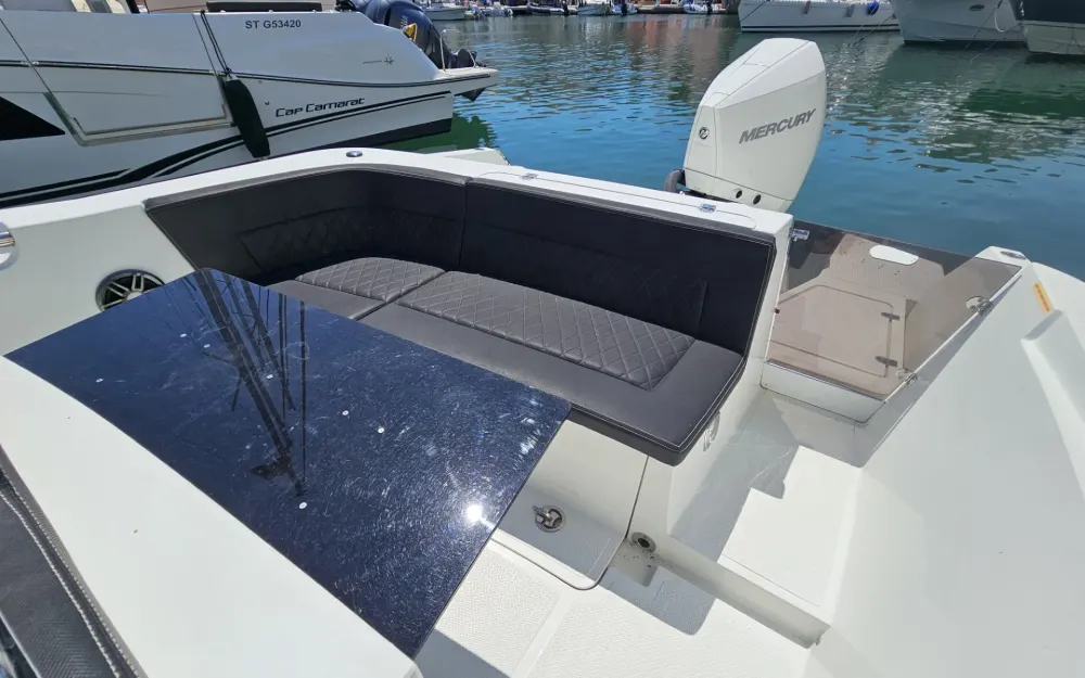 slider 21 Pacific Craft  27 RX