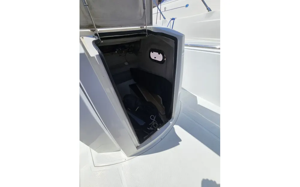 slider 26 Pacific Craft  27 RX
