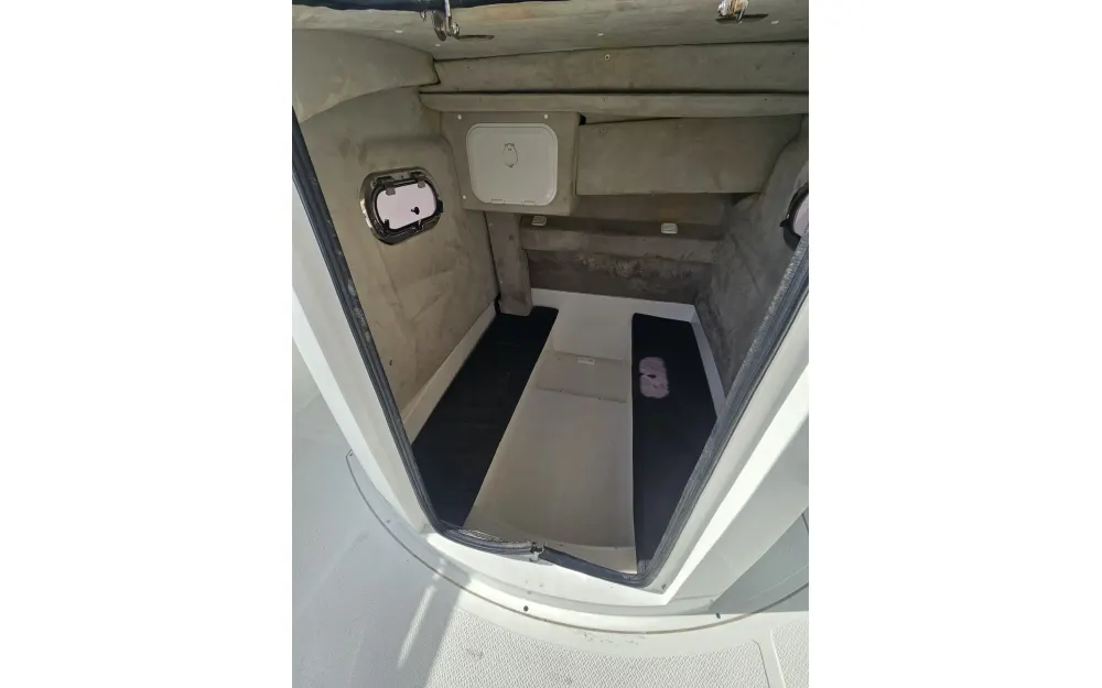 slider 33 Pacific Craft  27 RX