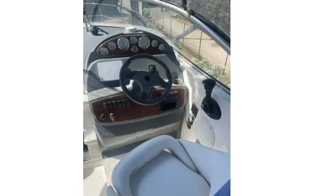 slider 1 Bayliner  265 SB