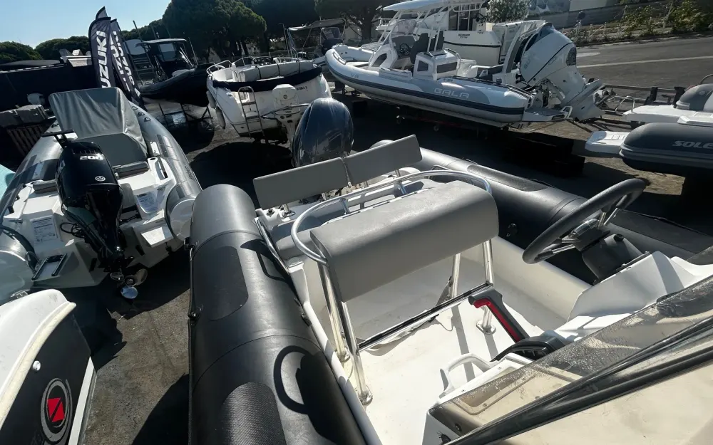 slider 2 Zodiac Pro 650