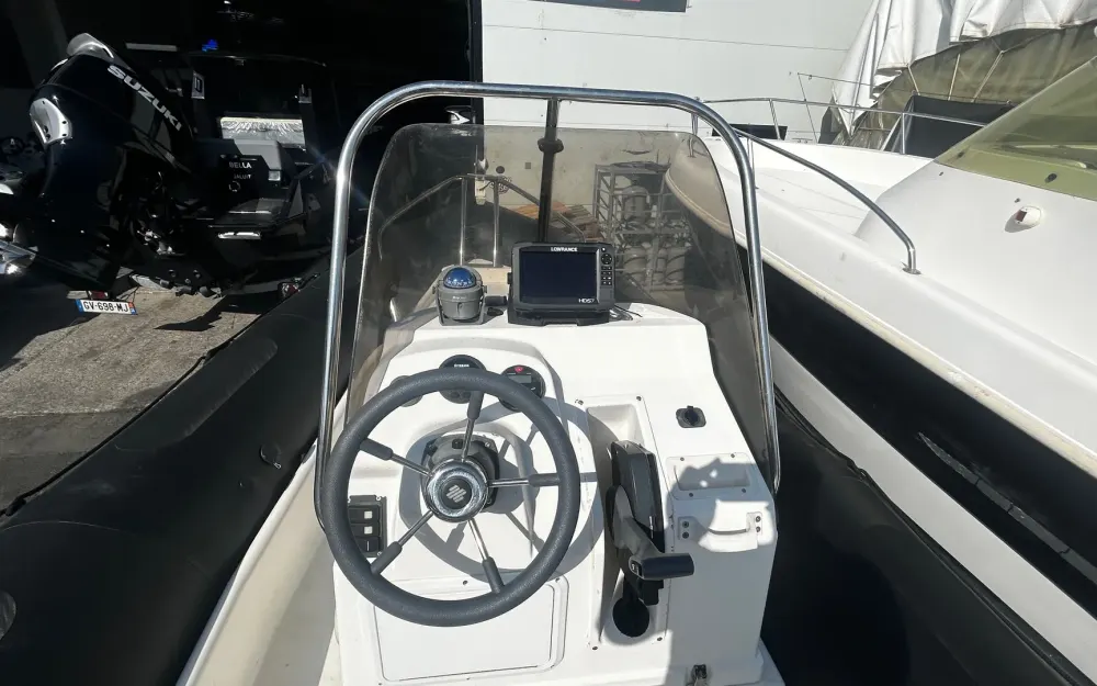 slider 6 Zodiac Pro 650