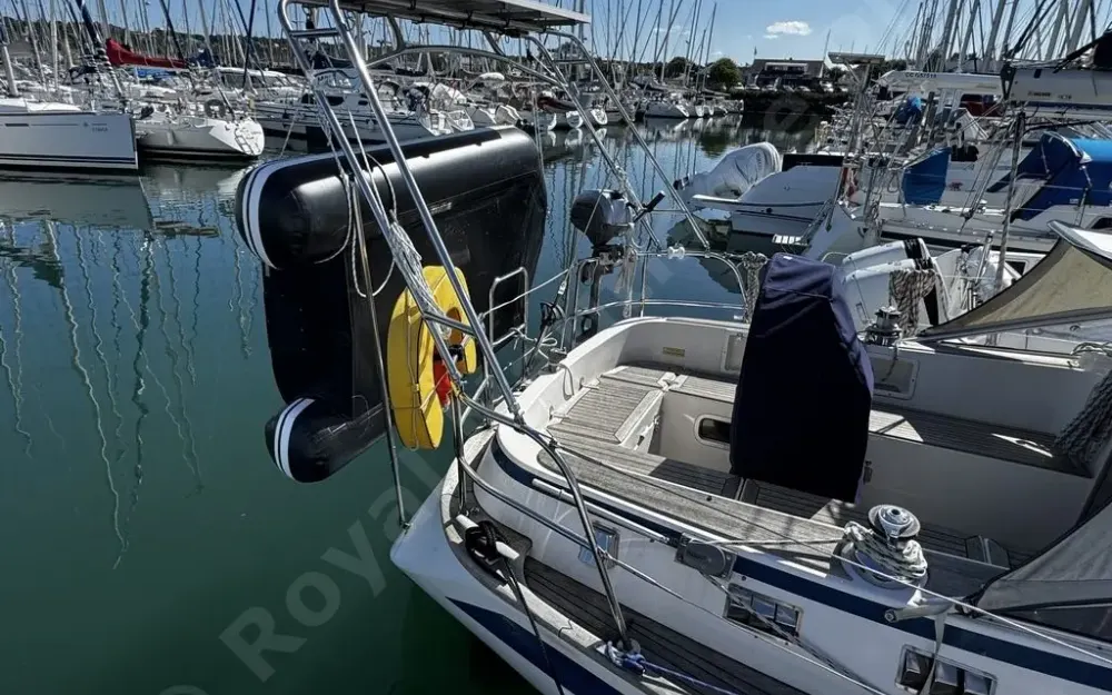 slider 13 Hallberg Rassy  34