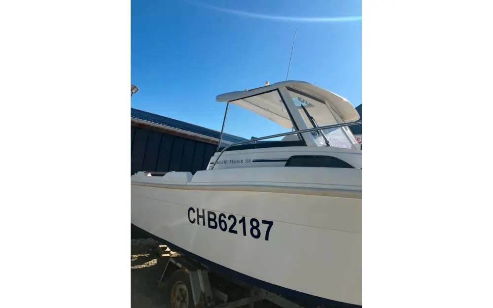 slider 8 Jeanneau Merry Fisher 580
