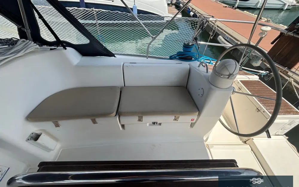 slider 28 Dufour  385