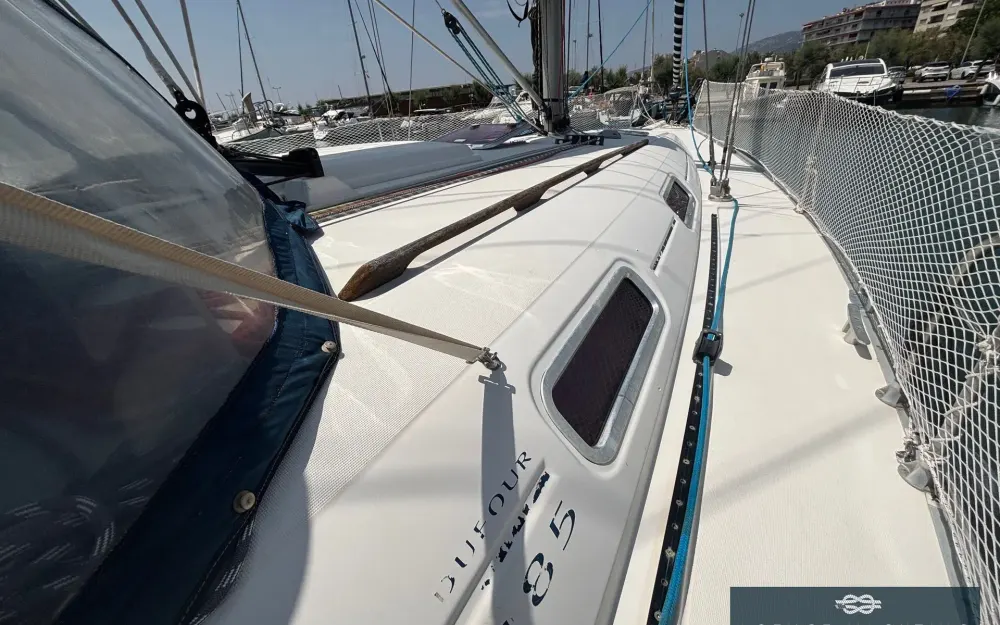 slider 29 Dufour  385