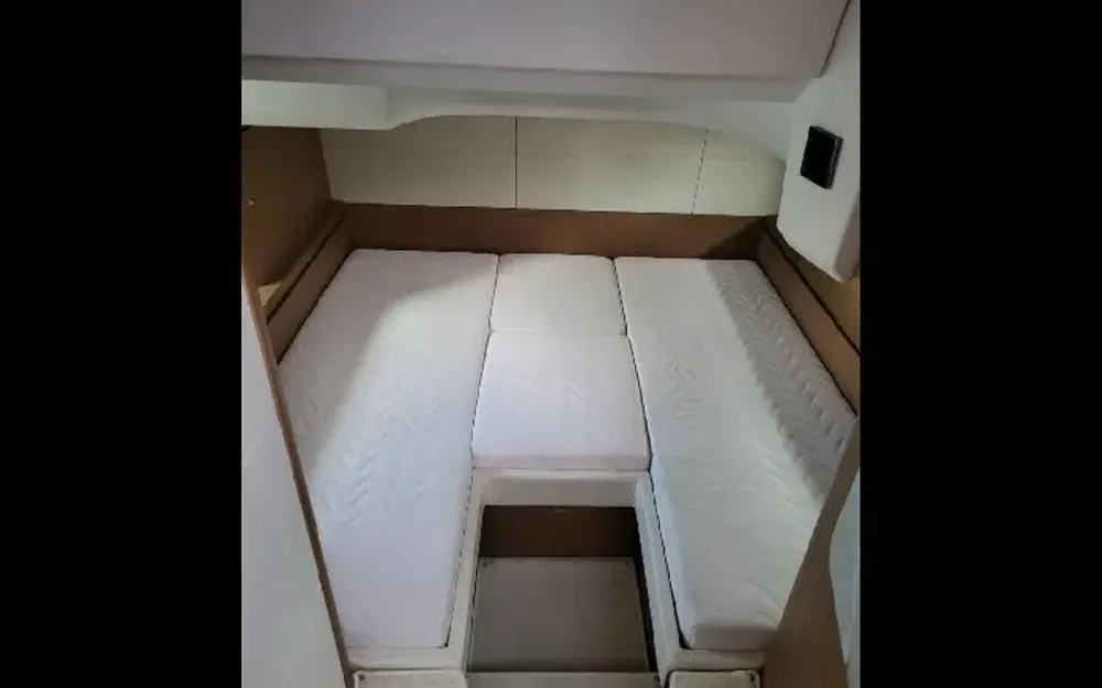 slider 13 Beneteau Flyer Gran Turismo 38