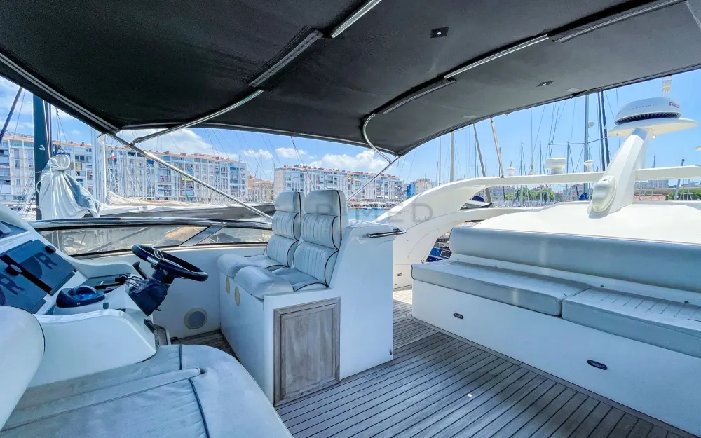 slider 14 Pearl Yachts Pearl 60