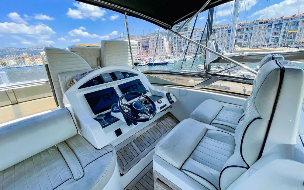 slider 15 Pearl Yachts Pearl 60