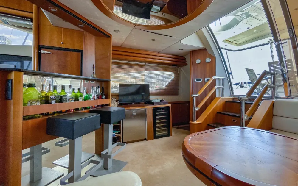 slider 27 Pearl Yachts Pearl 60