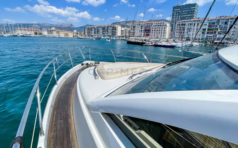 slider 7 Pearl Yachts Pearl 60