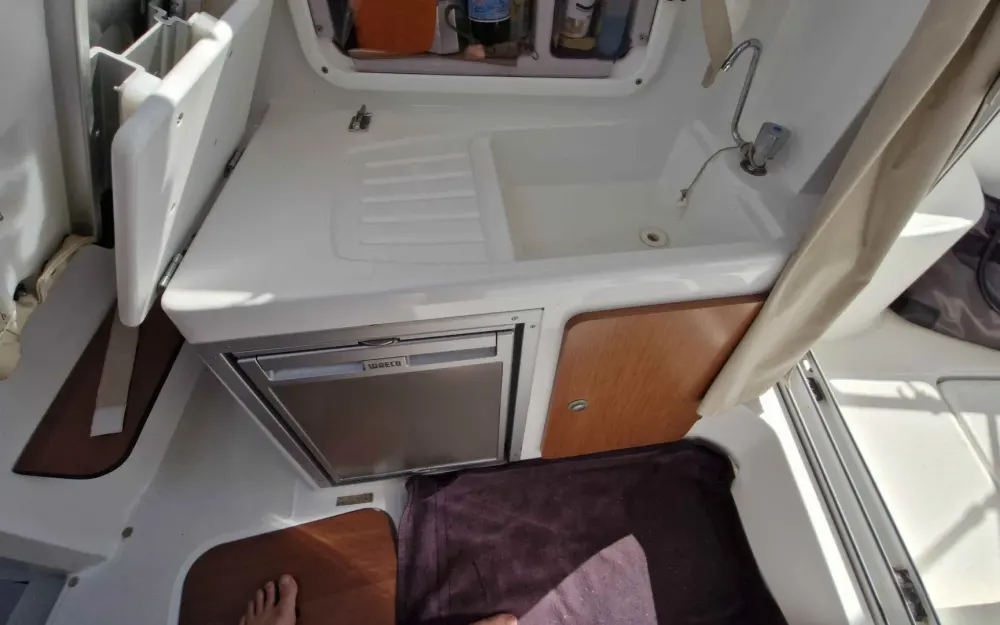 slider 6 Beneteau Antares 780 HB