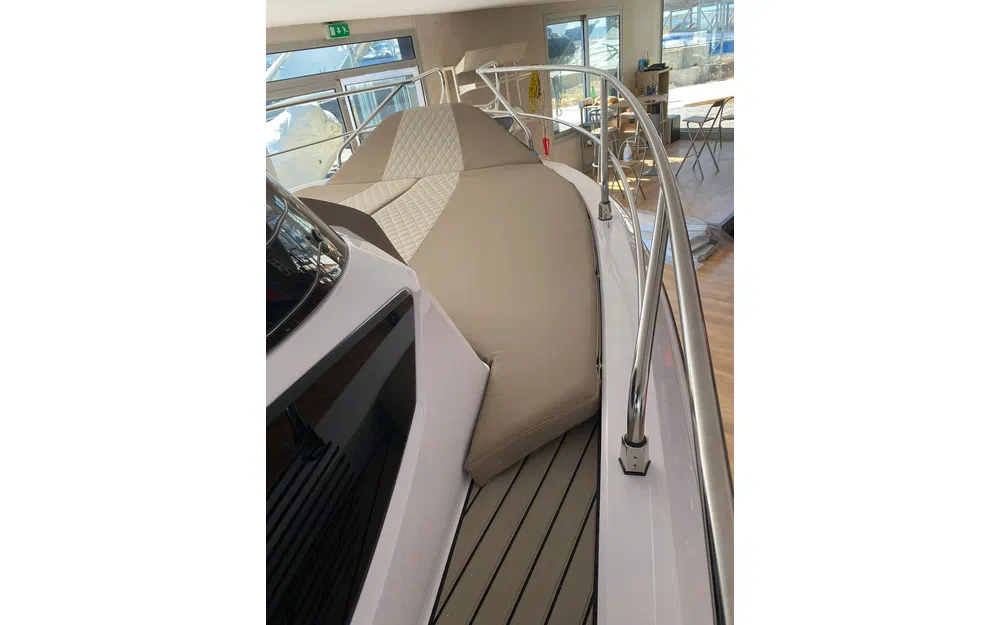 slider 5 Ranieri Next 220 Sh