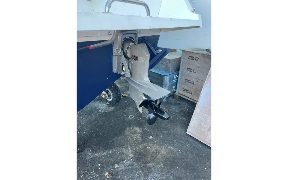 Guy CouachGuy Couach 950 Sport