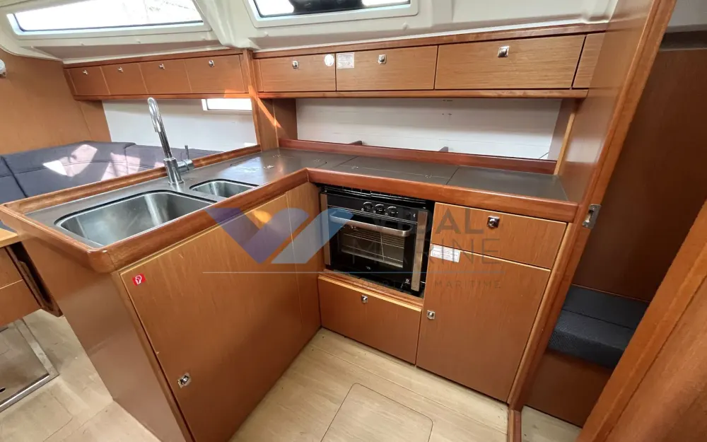 slider 19 Bavaria  37 Cruiser