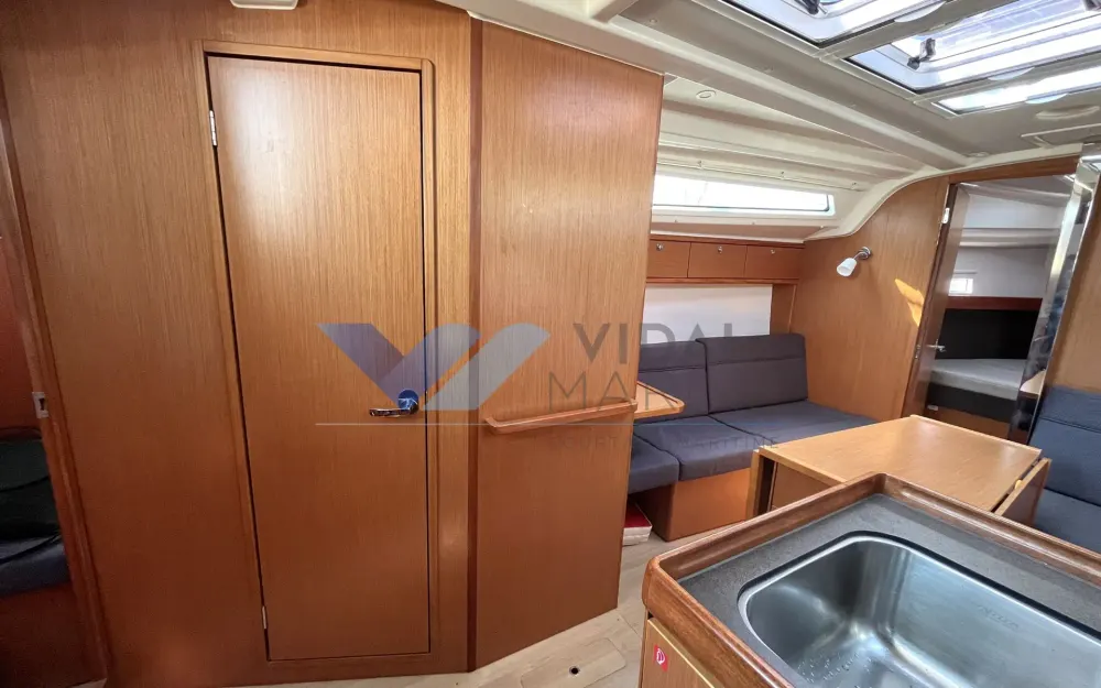 slider 3 Bavaria  37 Cruiser