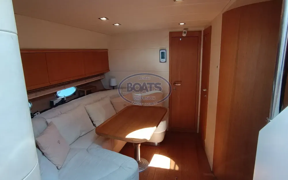 slider 10 Sessa Marine Oyster 42