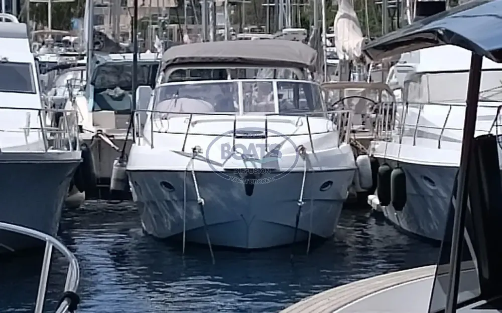 slider 2 Sessa Marine Oyster 42