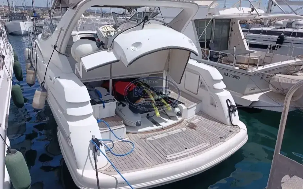slider 3 Sessa Marine Oyster 42