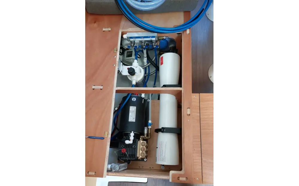 slider 18 Beneteau Oceanis 38.1