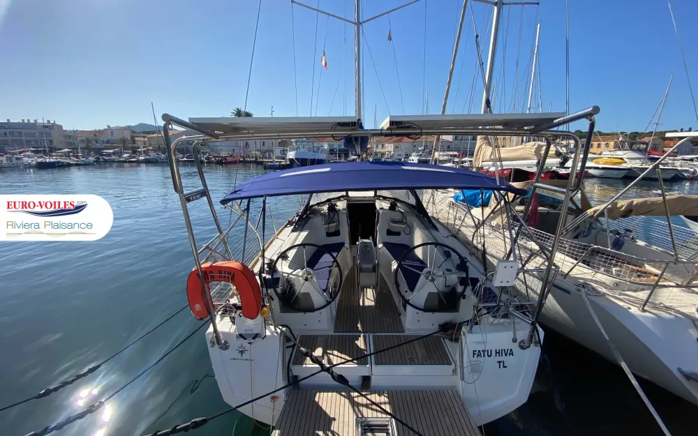 slider 4 Jeanneau Sun Odyssey 349