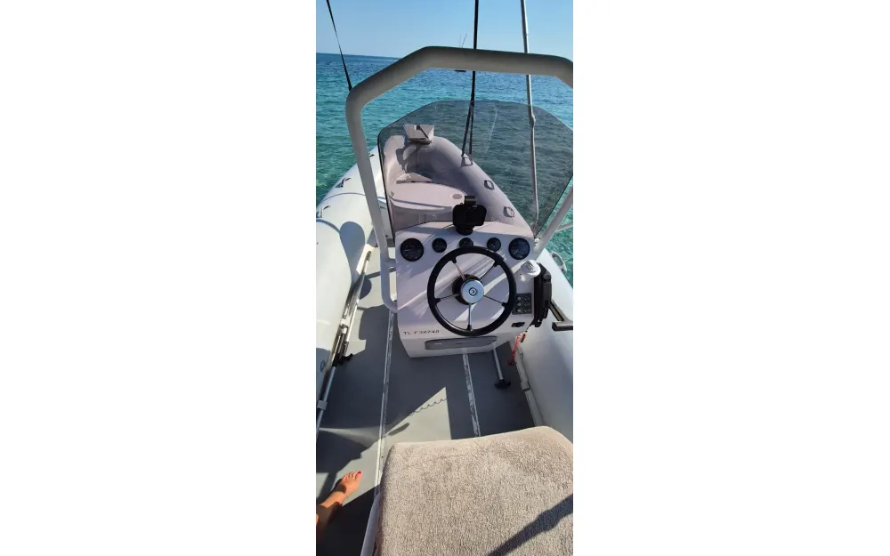 slider 9 Highfield OM 540