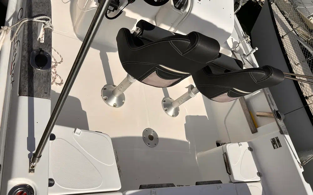 slider 12 B2 Marine Cap Ferret 652