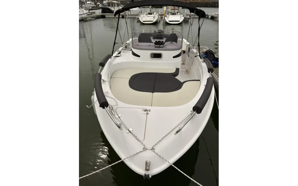 slider 0 B2 Marine Cap Ferret 652 Open