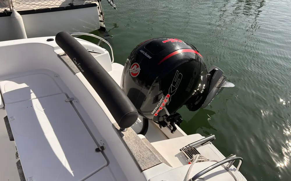 slider 8 B2 Marine Cap Ferret 652 Open