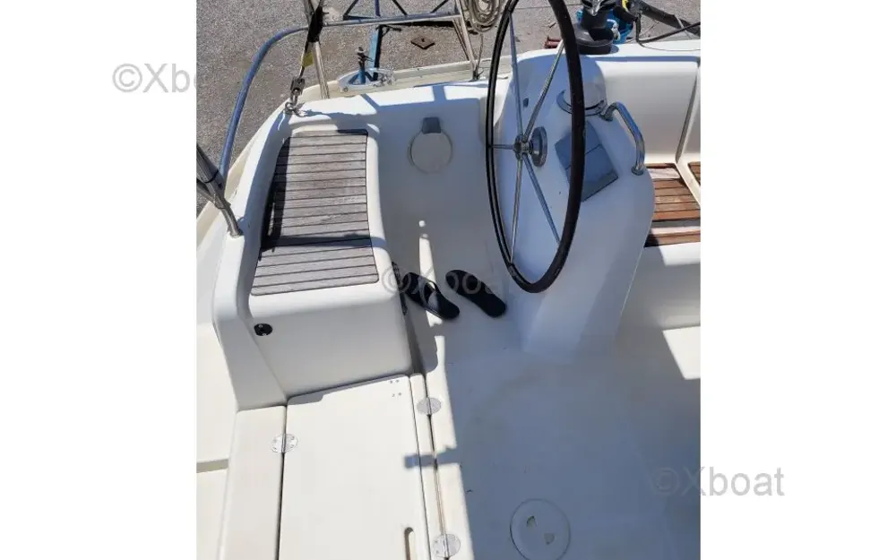 slider 6 Beneteau Cyclades 43.4