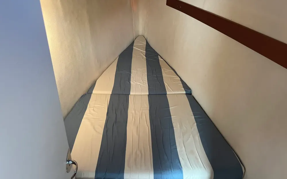 slider 14 Fountaine Pajot Greenland 34