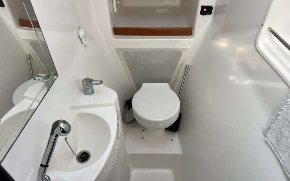 slider 16 Fountaine Pajot Greenland 34
